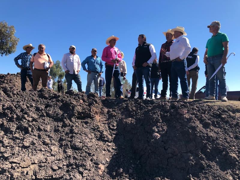 Crean bordos en localidades de San Juan del Río 1 Crean bordos en localidades de San Juan del Río