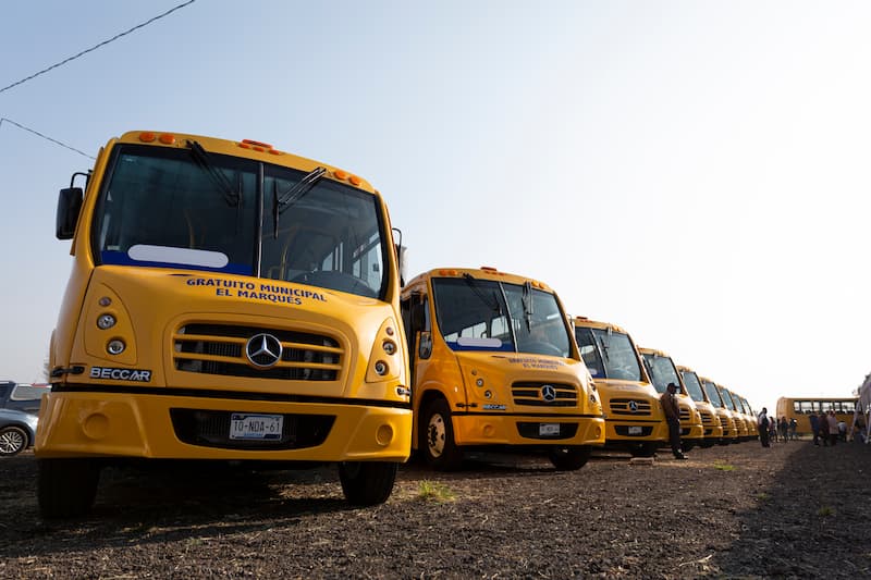 Entregan unidades del Programa de Transporte Municipal Gratuito en El Marqués