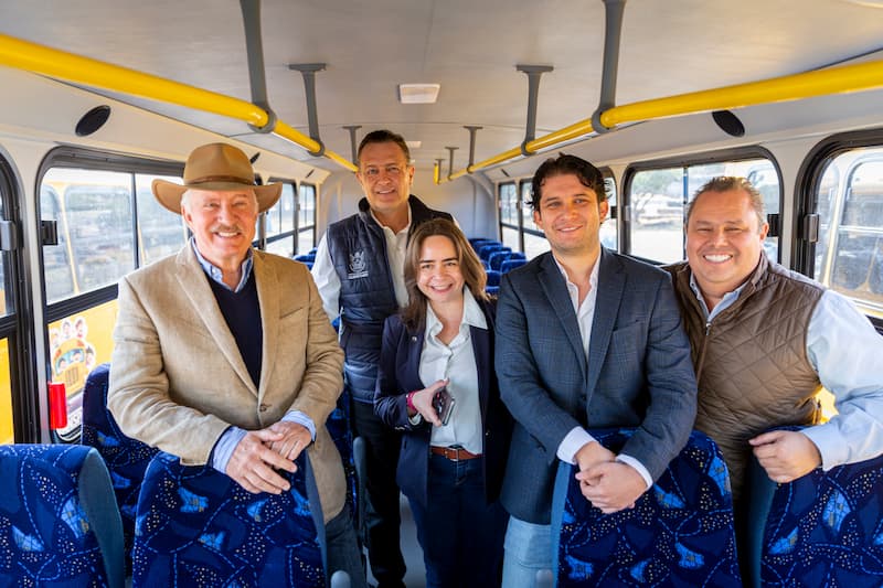 Entregan unidades del Programa de Transporte Municipal Gratuito en El Marqués