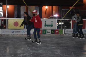 Más de 6 mil 800 escobedenses disfrutaron la pista de hielo Festival Alegría 2022