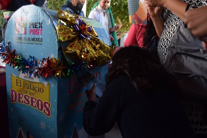 Reyes Magos visitan delegación de Programas para el Bienestar Querétaro