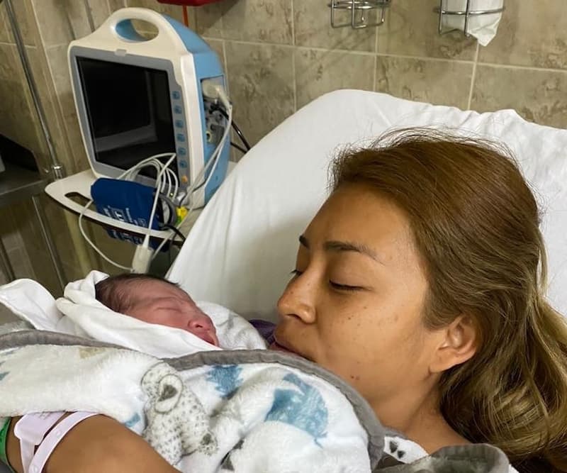 Se atienden primeros nacimientos de 2023 en Hospitales de SESEQ
