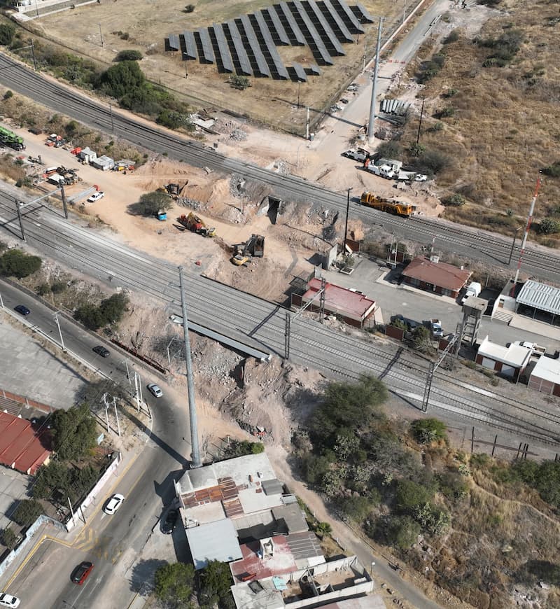 Ampliación de puentes de Av. Tecnológico en SJR registra avance del 80%