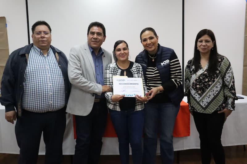 Docentes participan en taller STEM en Querétaro