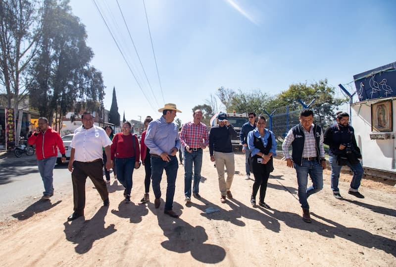 Entregan Tarjetas Contigo a mujeres de San Juan del Río