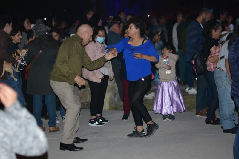 Los Locos del Ritmo y Teen Tops celebran mes del Amor y la Amistad en San Juan del Río