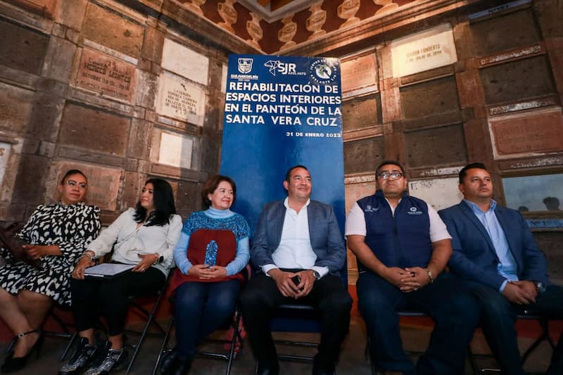 San Juan del Río invierte 3.7 mdp en rehabilitar interiores del Panteón de la Santa Vera Cruz