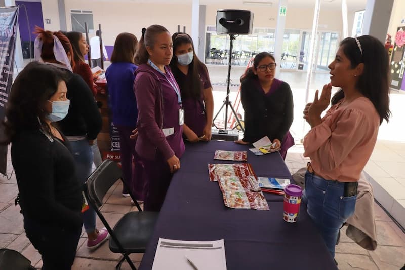 Querétaro realiza jornada de empleo para mujeres en Día Internacional de la Mujer