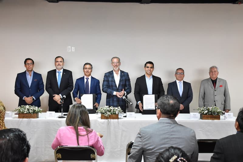 Triple hélice en Querétaro permite atender demanda de especialistas en electricidad para la industria