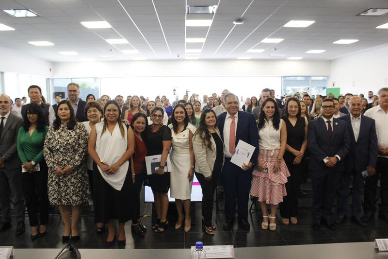 Presentación del Sistema de Consulta de la Estadística Electoral y la Nueva Distritación Electoral en el Poder Legislativo de Querétaro