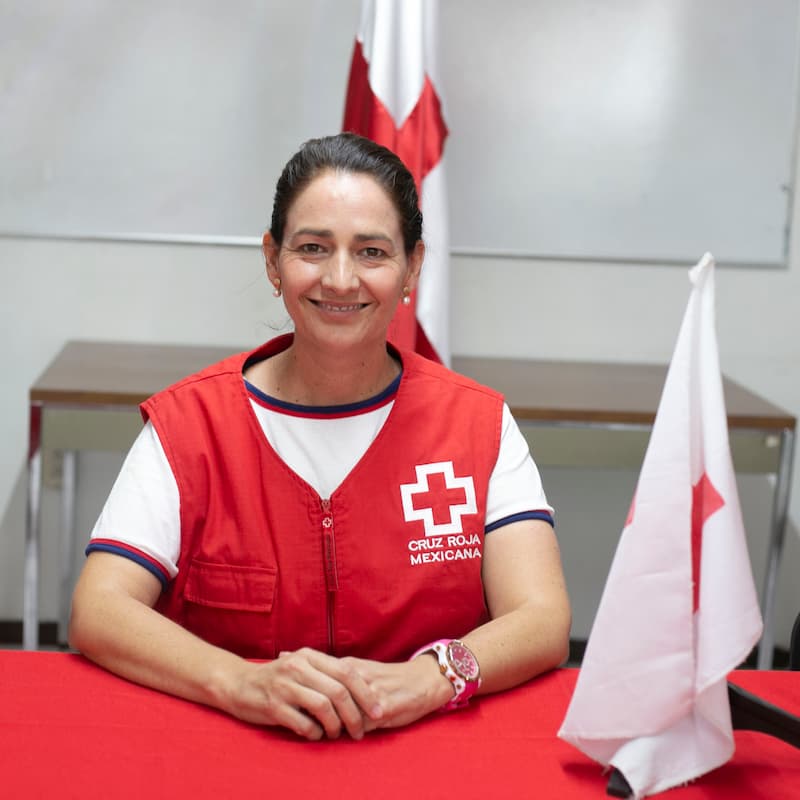 Alejandra nava del Cañizo: Participa y apoya los servicios médicos del hospital en San Juan del Río