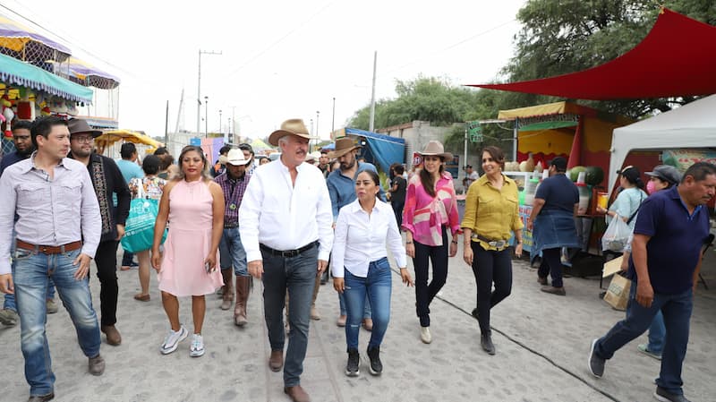 Celebración de la artesanía y la cultura en El Marqués