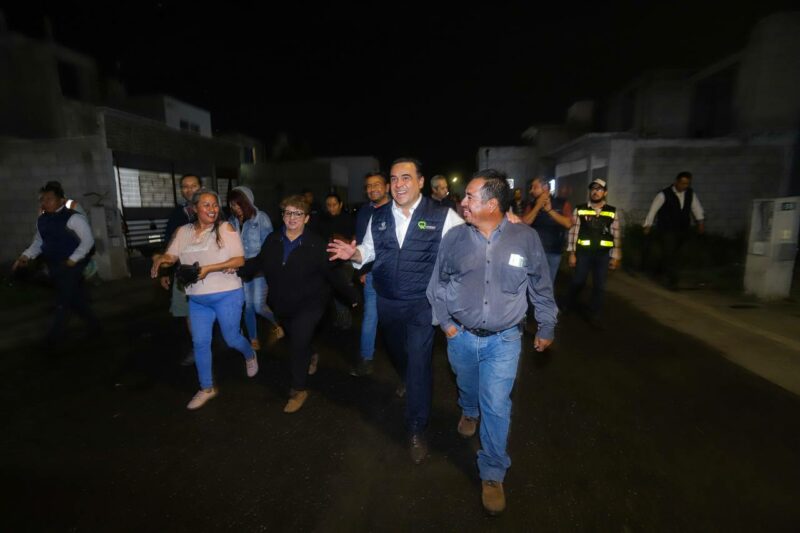 Programa de Dignificación de Condominios 2023: Luis Nava supervisa mejoras en el condominio Régimen 8