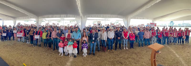 Alcalde René Mejía Montoya impulsa la educación con el programa "Escuelas con Progreso y Felicidad"