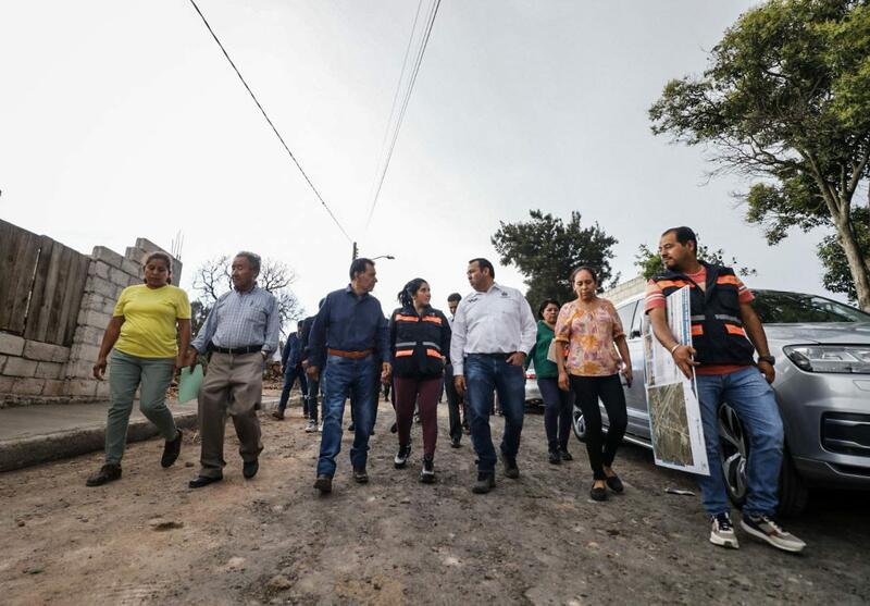 Roberto Cabrera supervisó obras de mejoramiento en Calle de Palmillas 1 Roberto Cabrera supervisó obras de mejoramiento en Calle de Palmillas