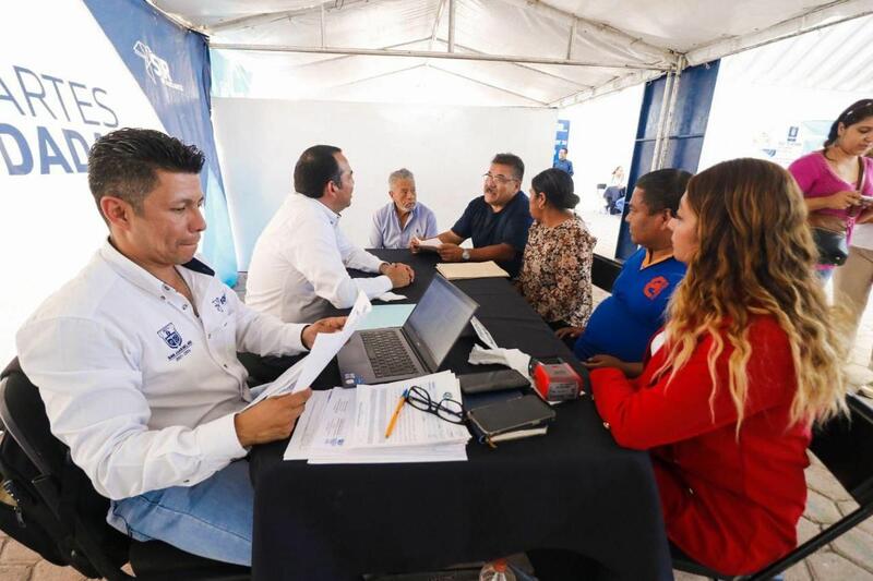 Roberto Cabrera y gabinete de San Juan del Río atienden más de 200 solicitudes en Rancho Banthí 1 Roberto Cabrera y gabinete de San Juan del Río atienden más de 200 solicitudes en Rancho Banthí