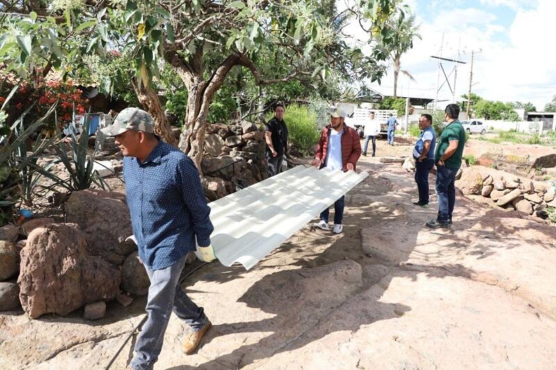 Entrega de Apoyos a comunidades afectadas por Contingencias Climatológicas en San Juan del Río y Amealco