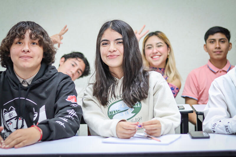 Universidad Tecnológica de San Juan del Río acoge a 1,100 nuevos estudiantes con curso de inducción