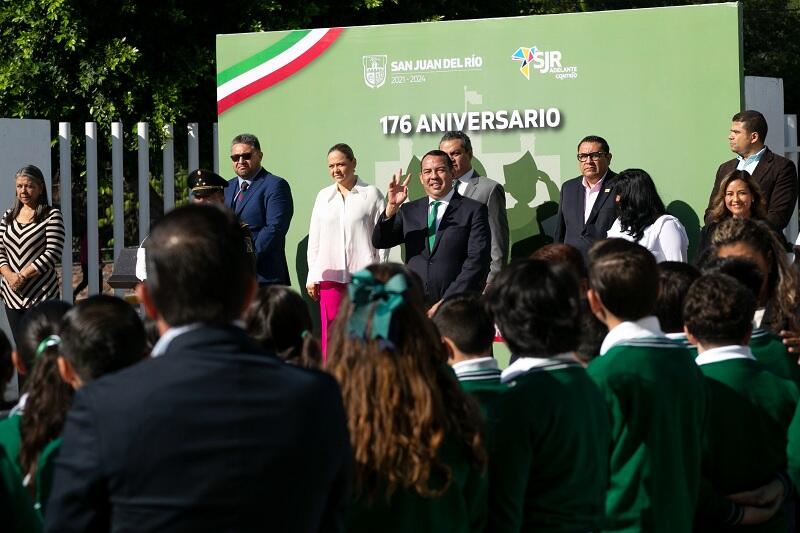 Conmemoran el 176 aniversario de la gesta heroica de los Niños Héroes en San Juan del Río