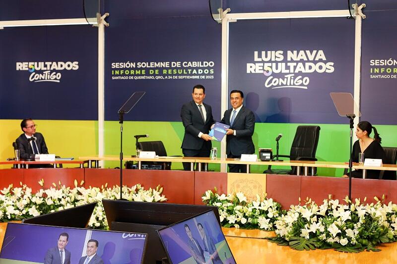 Luis Nava presenta su 5to informe de resultados en Querétaro