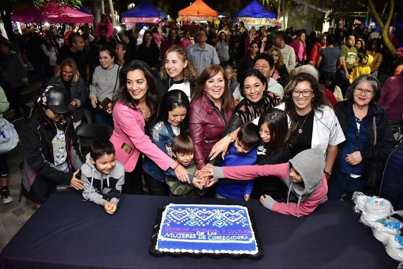 Corredor Artesanal y Cultural de las Mujeres en Corregidora celebra su cuarto aniversario