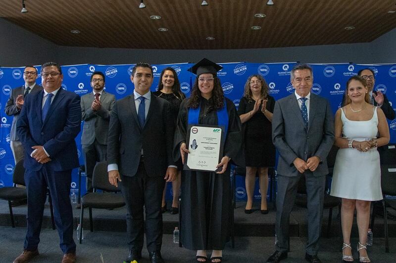 Universidad Politécnica de Querétaro titula a 104 nuevos profesionistas