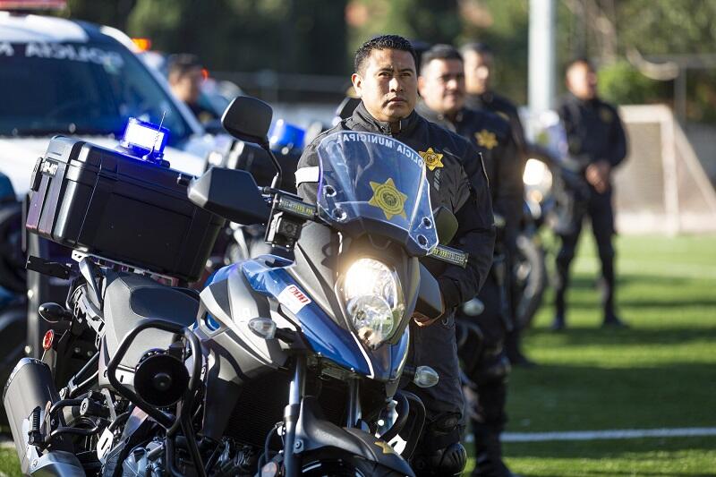 Equipamiento de vanguardia para la policía queretana, Mauricio Kuri encabeza la ceremonia