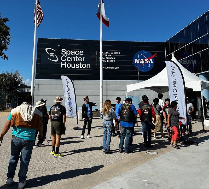 Estudiantes de la UPSRJ refuerzan habilidades en Texas