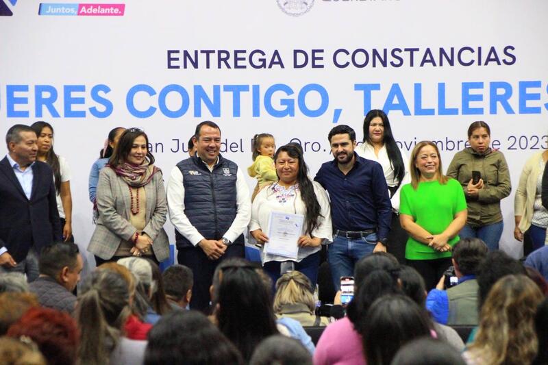 Más de mil mujeres en Querétaro impulsan su futuro con certificaciones del programa Contigo