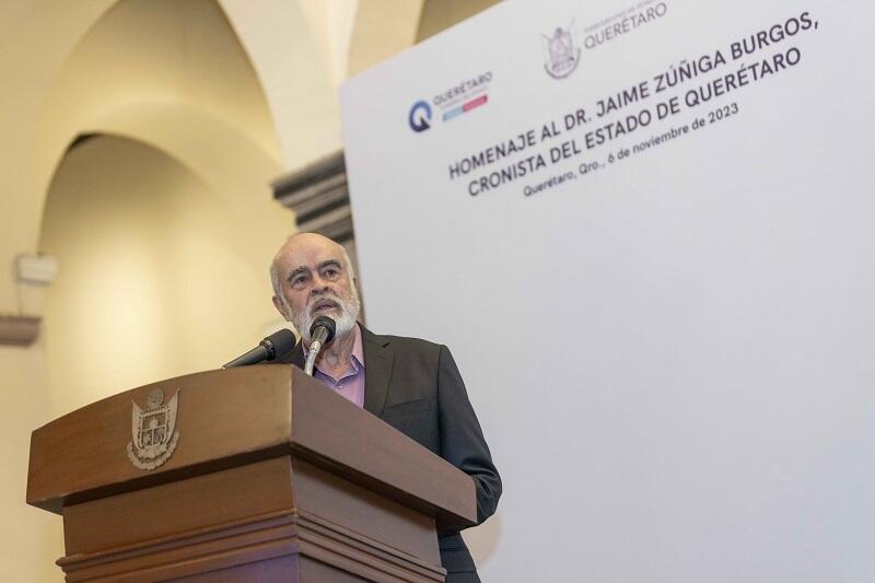 Mauricio Kuri rinde homenaje al cronista Jaime Zúñiga por su dedicación a la historia de Querétaro 1 Mauricio Kuri rinde homenaje al cronista Jaime Zúñiga por su dedicación a la historia de Querétaro