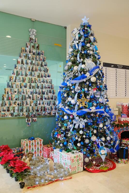 Árbol navideño en Hospital General de San Juan del Río, símbolo de esperanza