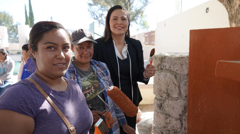 Más de 2 mil estudiantes beneficiados con programa 'Contigo, en la Escuela' en Querétaro