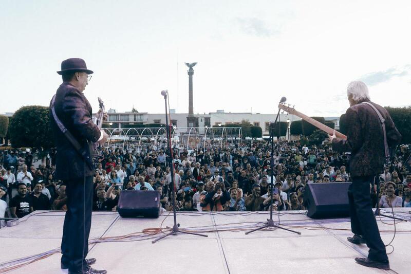 El Rock & Love Vibra en San Juan del Río con los Teen Tops y los Rebeldes del Rock por mes del amor