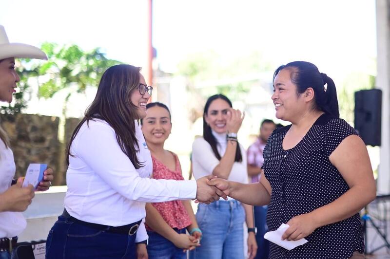 Impulso a mujeres serranas, un compromiso realizado por Mauricio Kuri