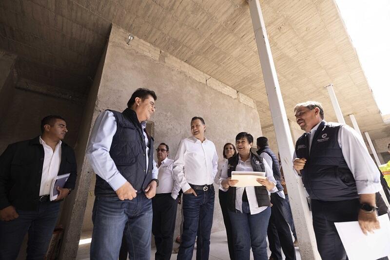 Mauricio Kuri supervisa obras de rehabilitación en Centros de Salud en Tequisquiapan y San Juan del Río