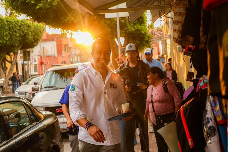 Felifer Macías impulsa el embellecimiento de barrios tradicionales en Querétaro