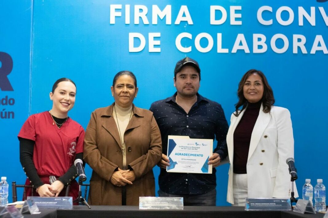 Municipio firma 13 convenios para apoyar a las familias sanjuanenses
