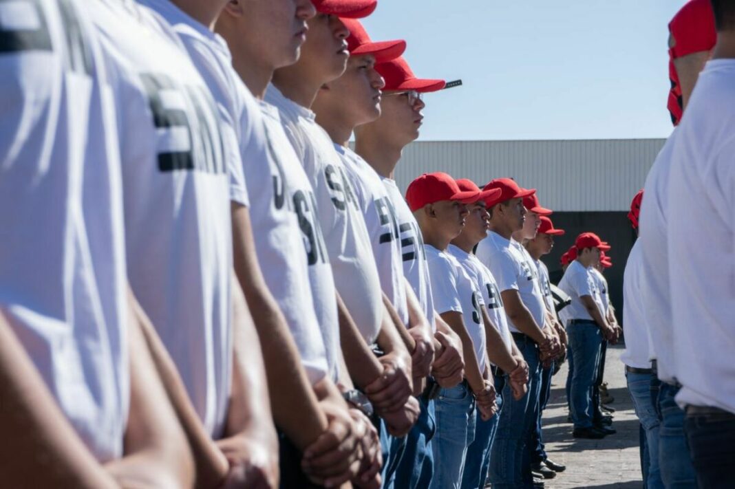 Inician Servicio Militar Nacional en San Juan del Río 125 jóvenes Clase 2006, Remisos y Mujeres Voluntarias