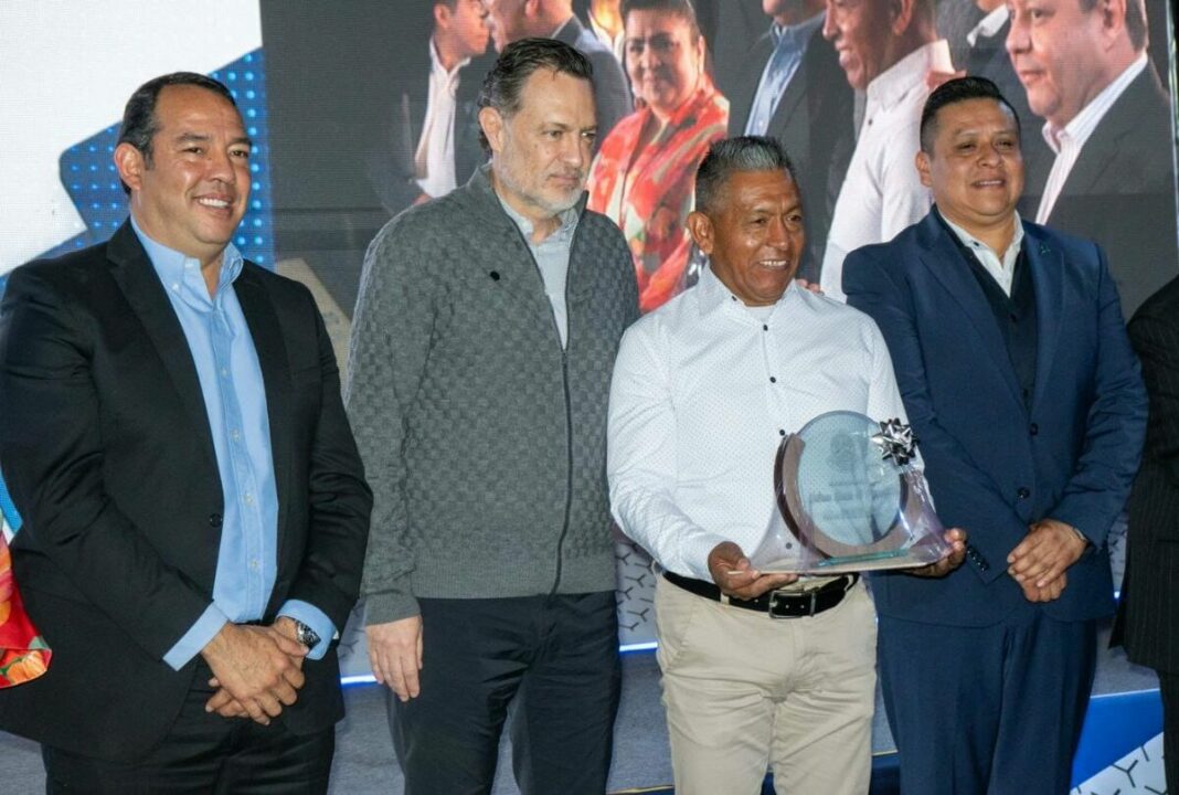 Entrega Gobernador instalaciones y equipamiento en el Centro Penitenciario No.3 de San Juan del Río