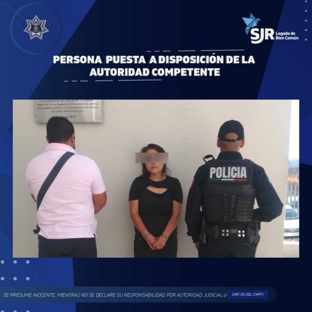 Asegura policía de SJR a mujer con orden de aprehensión por robo calificado