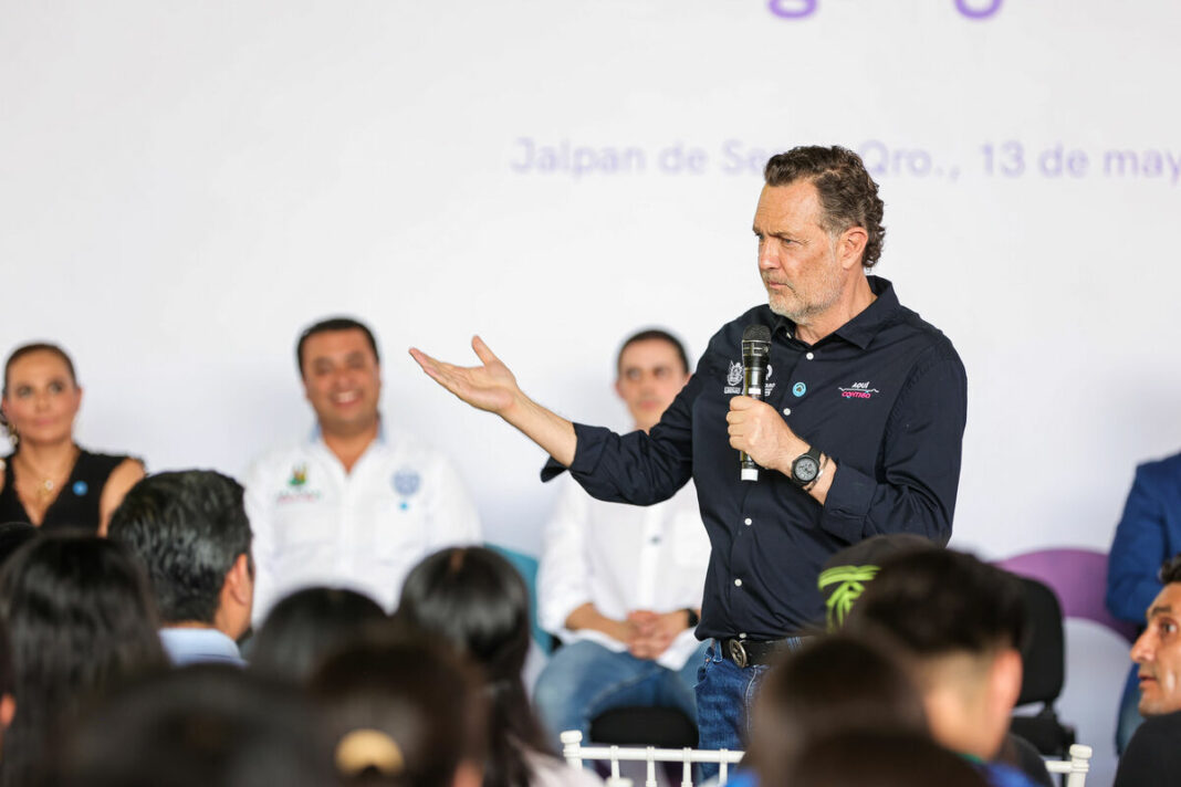 Mauricio Kuri motiva a jóvenes serranos a elegir una vida libre de adicciones