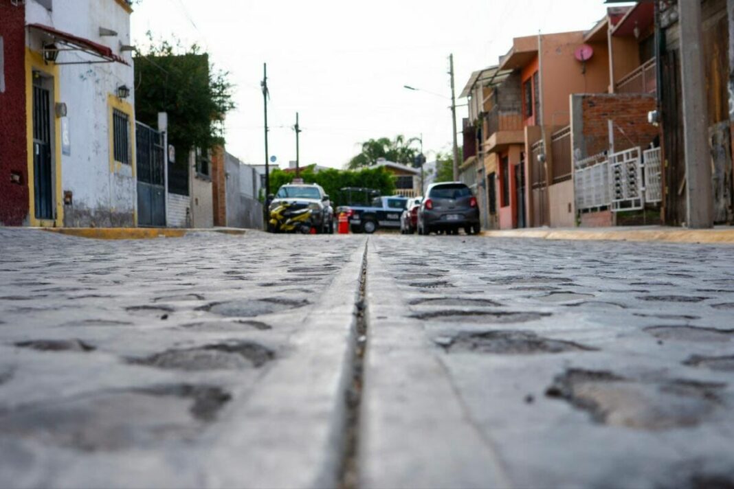 Rehabilitan calle en Infonavit San Cayetano con inversión de 1.7 mdp