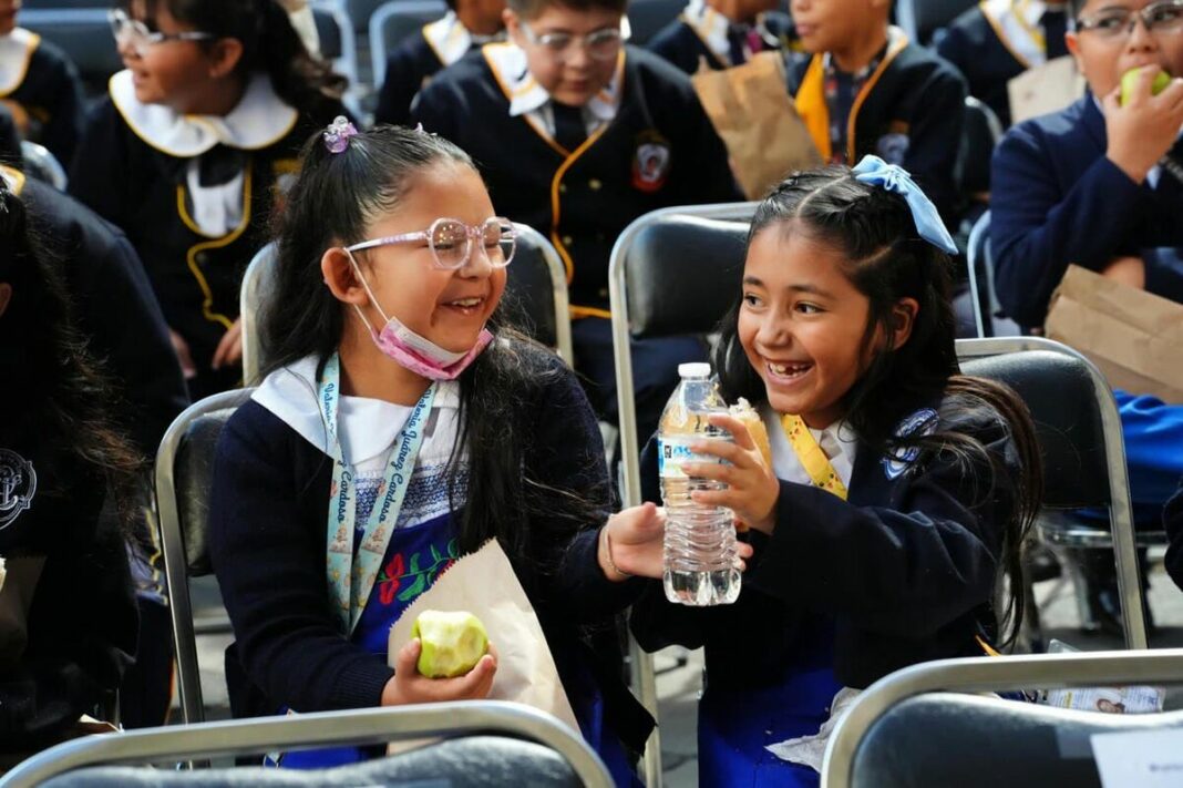 Anuncia SEP el ciclo escolar 2025-2026; inicia en septiembre y semana adicional de vacaciones