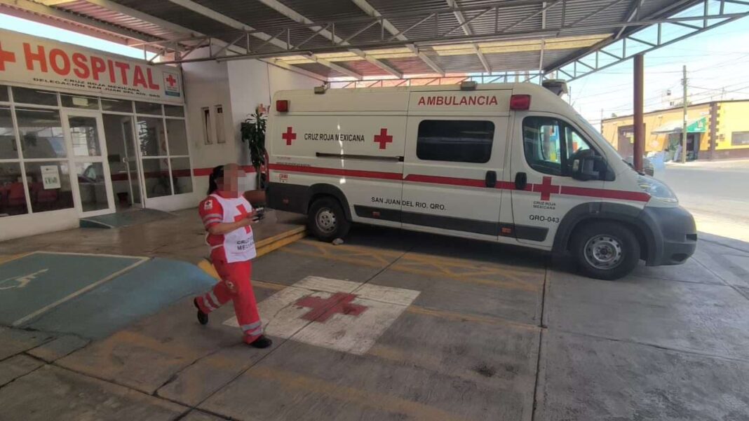 Detienen a sujeto que amenazó con arma blanca a personal de Cruz Roja San Juan del Río