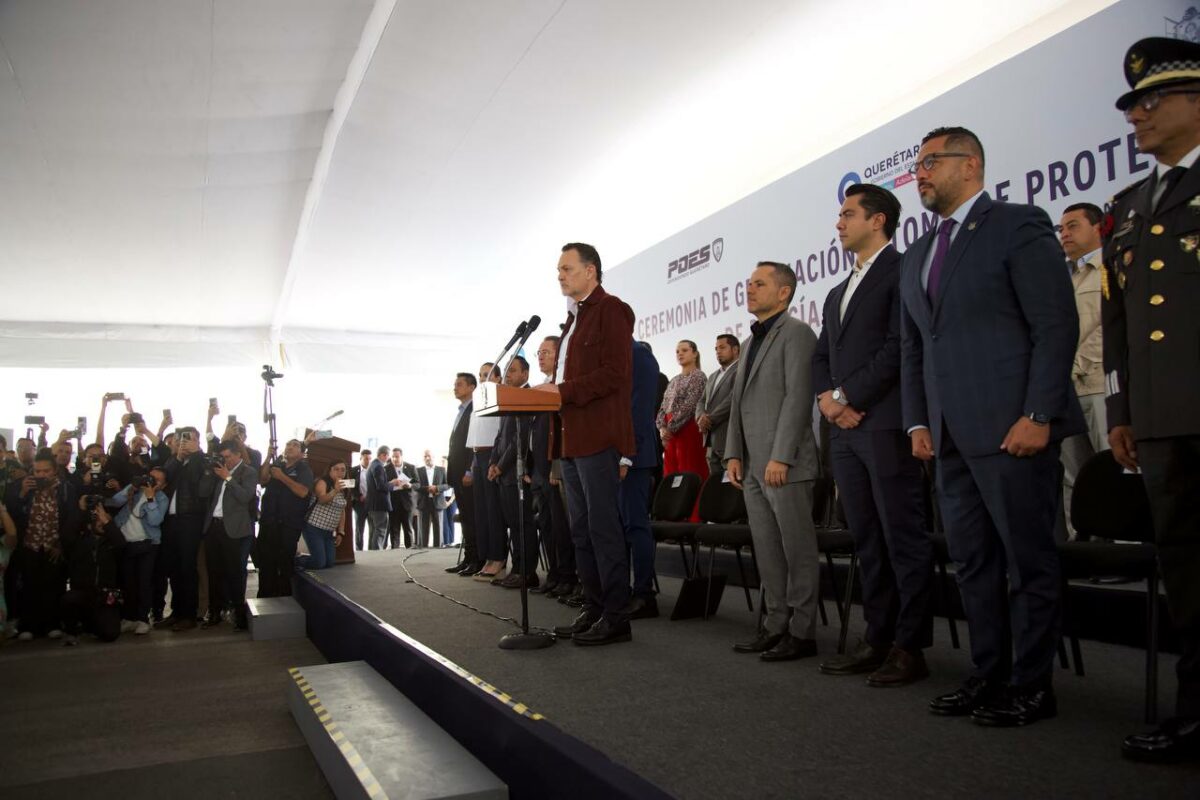 Egresan nuevos policías municipales en San Juan del Río; refuerzan seguridad con certificación nacional 1 Egresan 42 policías municipales en San Juan del Río; refuerzan seguridad con certificación nacional