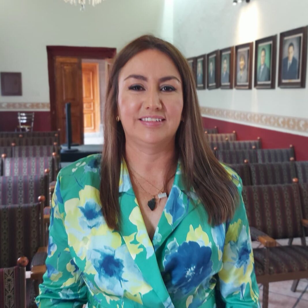 Vania Camacho avala renovación en el PRI San Juan del Río; discrepa con alianzas y con los 