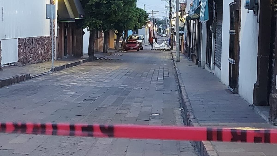 Adulto mayor fallece al ser atropellado en el centro de San Juan del Río