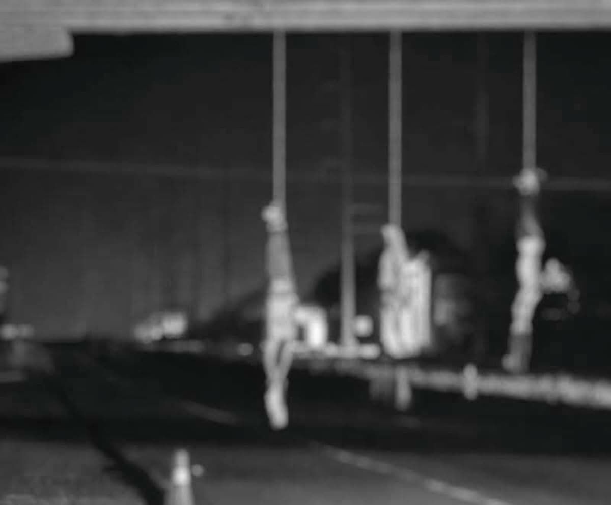 Localizan 20 cadáveres en Culiacán, Sinaloa; 4 colgados y decapitados, 16 en una camioneta