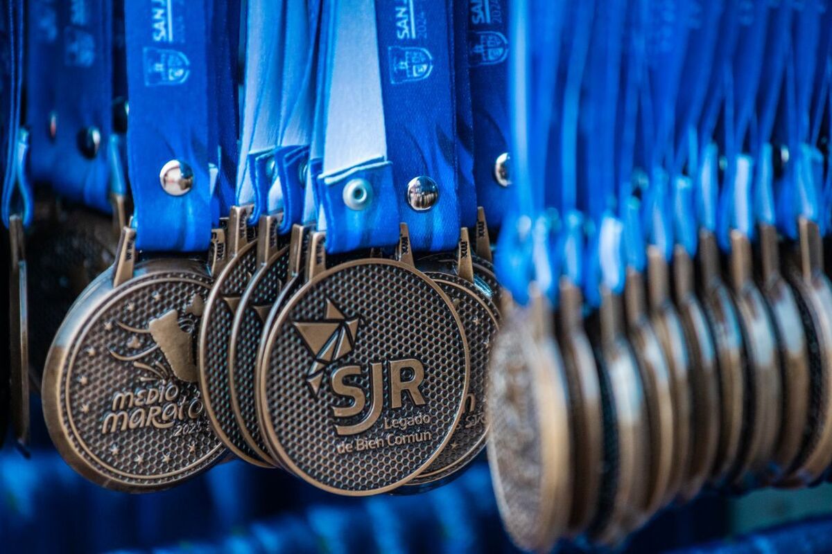 Más de mil 500 corredores en el Medio Maratón San Juan del Río 2025