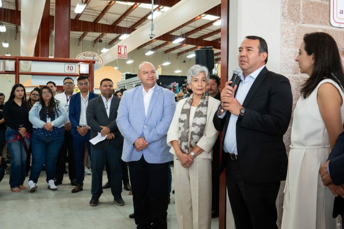 Tienda Garis invierte 150 mdp y genera 85 empleos en San Juan del Río 1 Tienda Garis invierte 150 mdp y genera 85 empleos en San Juan del Río